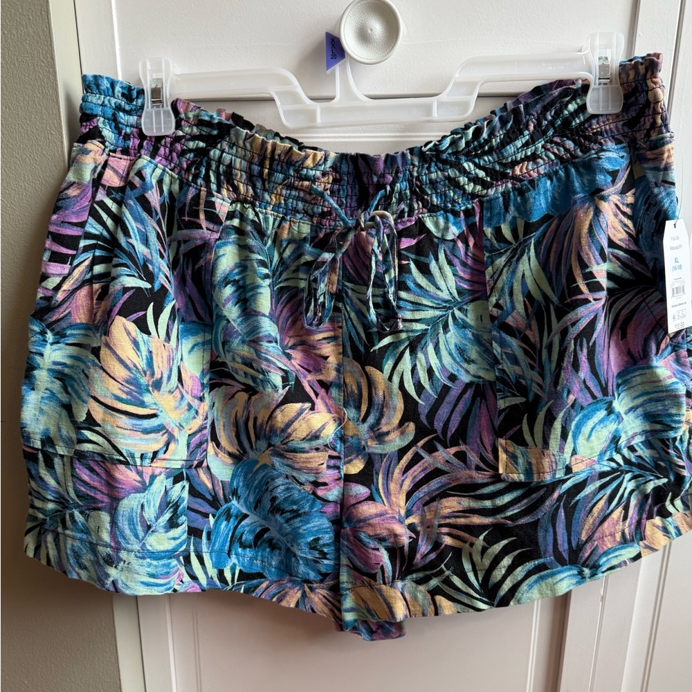 Tropical Print Women's Shorts